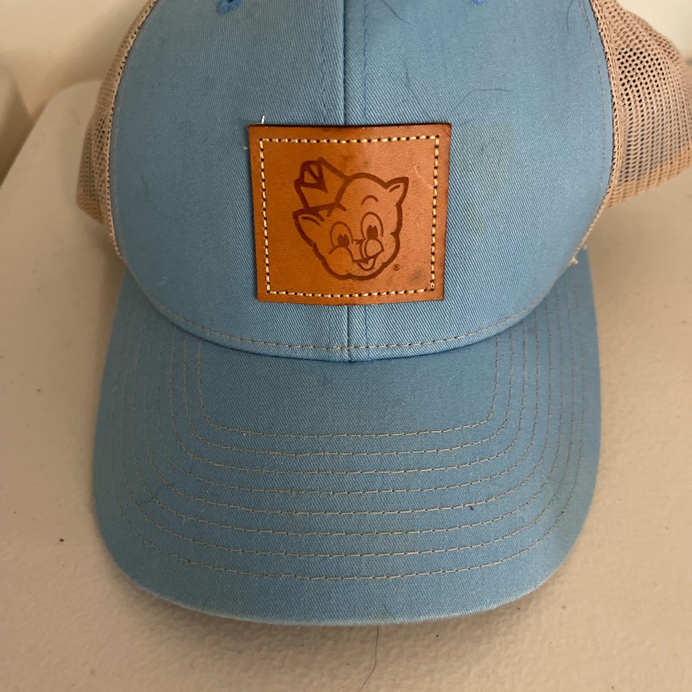 Blue and Tan Piggly Wiggly Trucker Hat